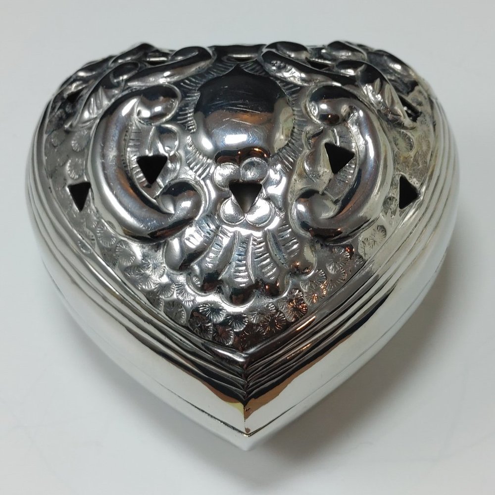 Vintage Silver Plated Heart Potpourri Container